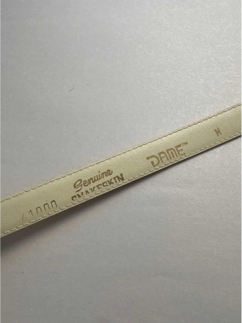 Vintage 80s DAME Genuine Snakeskin Belt Cream Ivory Gold Buckle Size M